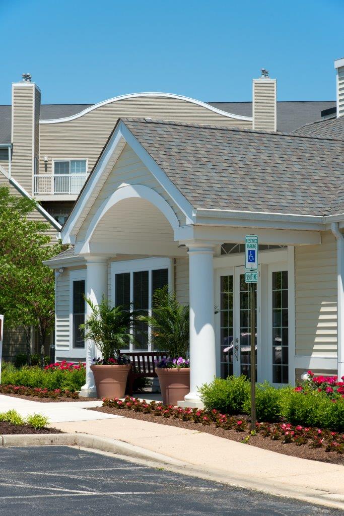 20150522_8168.1 Stonehaven Apartment Living