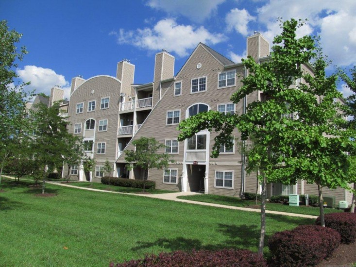 Img_033 Stonehaven Apartment Living